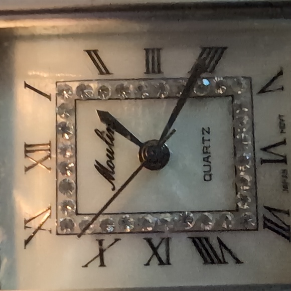 Moulin Quartz Gold Tones Chain Watch - Picture 9 of 9